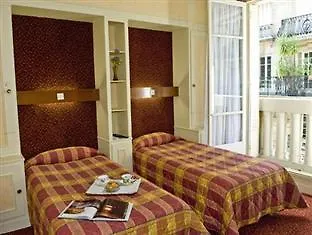 Moderniste 4*