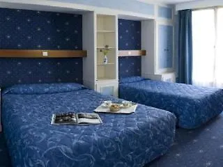 Otel Moderniste 4*