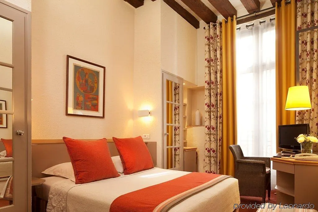 Hotel Moderniste 4*